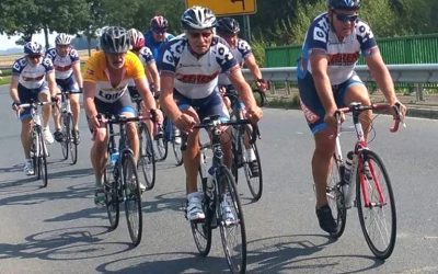 Toer mannen rijden 3-daagse van Limburg.